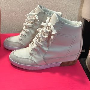 Sorel wedge shoes